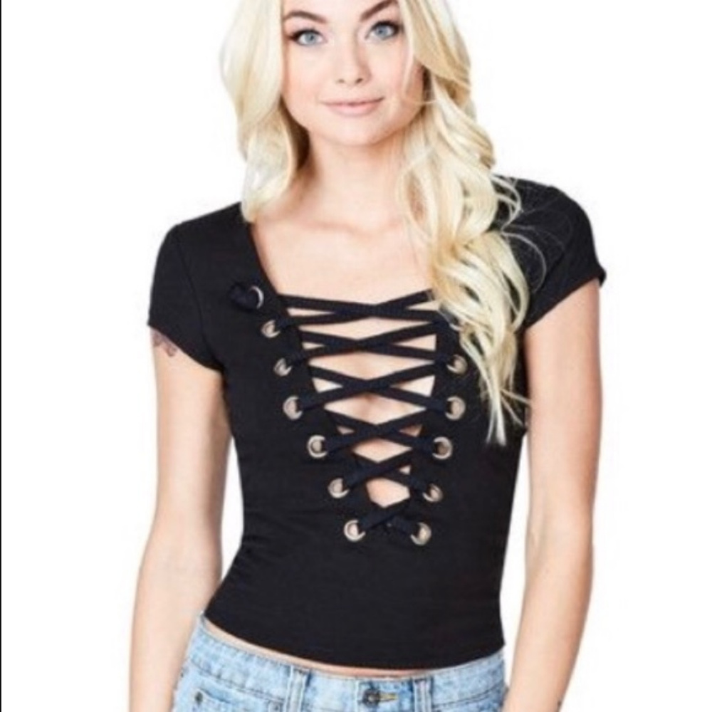 LF Emma & Sam White Lace Up Top Size Small
